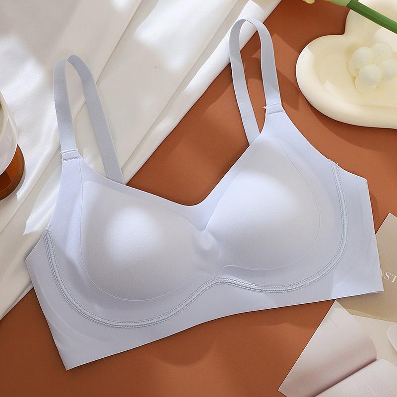 Women's Seamless Wire-Free Support Bra: Zero-Feel, Jelly Soft, Breathable, Thin Cup, Beautiful Back Design