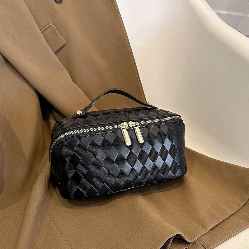ew cosmetic bag large capacity portable go out storage bag high value design cosmetic waterof toilet bag