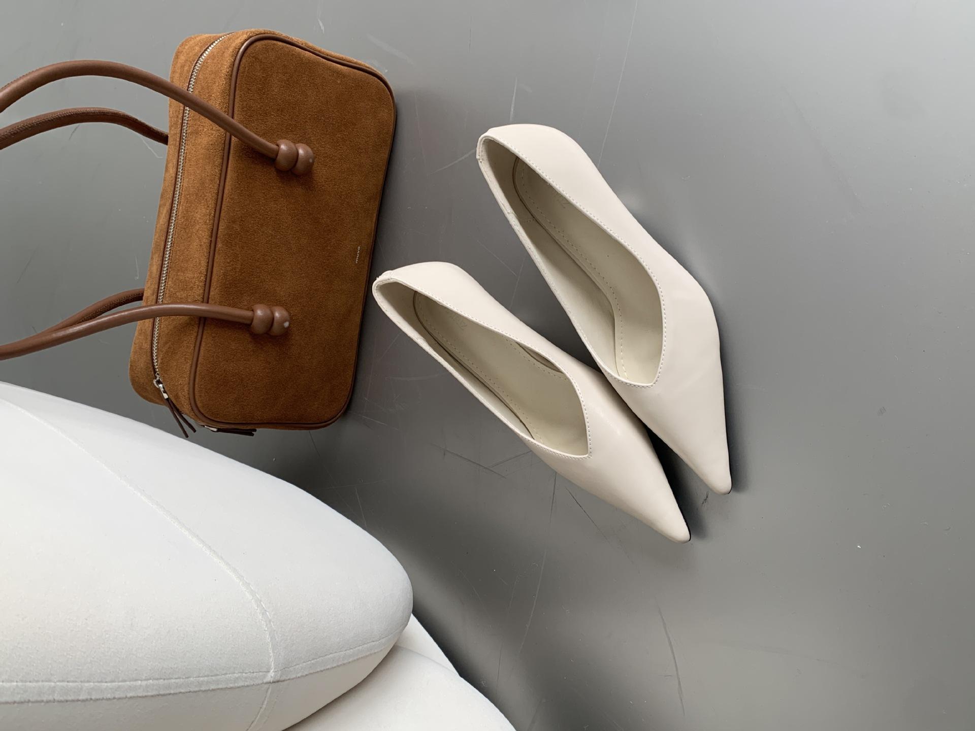 

Not tired feet matte thin heels thin shoes Korean version sexy one-pedal elegant pointed high heels light mouth single shoes 40