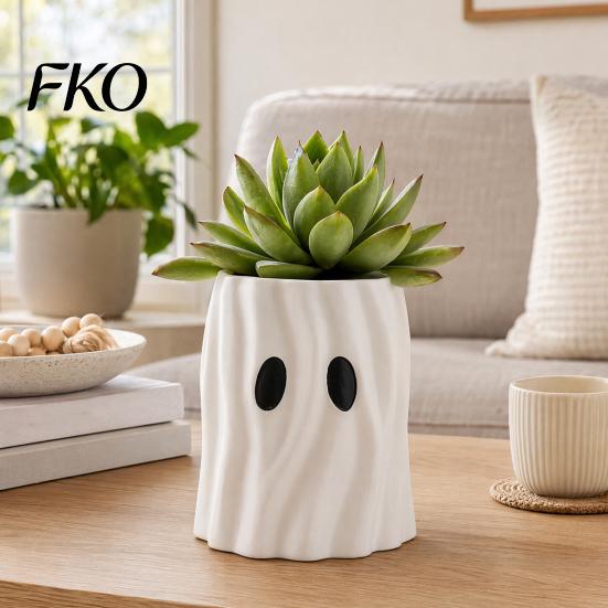 Whimsical Home Ornament Ghost Planter, Halloween Shaped Bucket, Cute Desktop Candy Small Resin Plant Pot Bowl for Office Shelf, Indoor Party