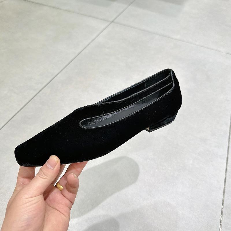 

Sheepskin version niche leopard print square head light mouth low heel Mary Jane shoes women s spring new single shoes 40 чорний