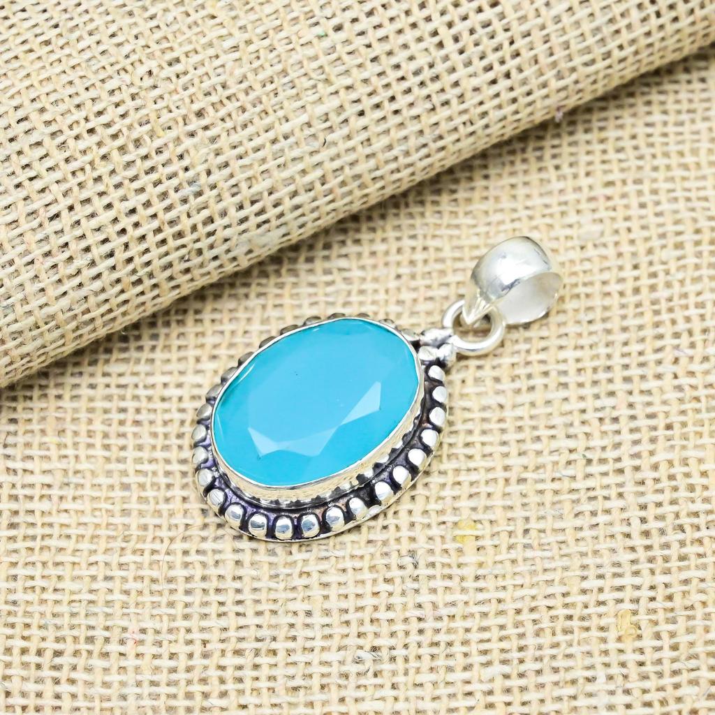 Adorable Blue Chalcedony Gemstone 925 Sterling Silver Jewelry Pendant For Wedding Gift