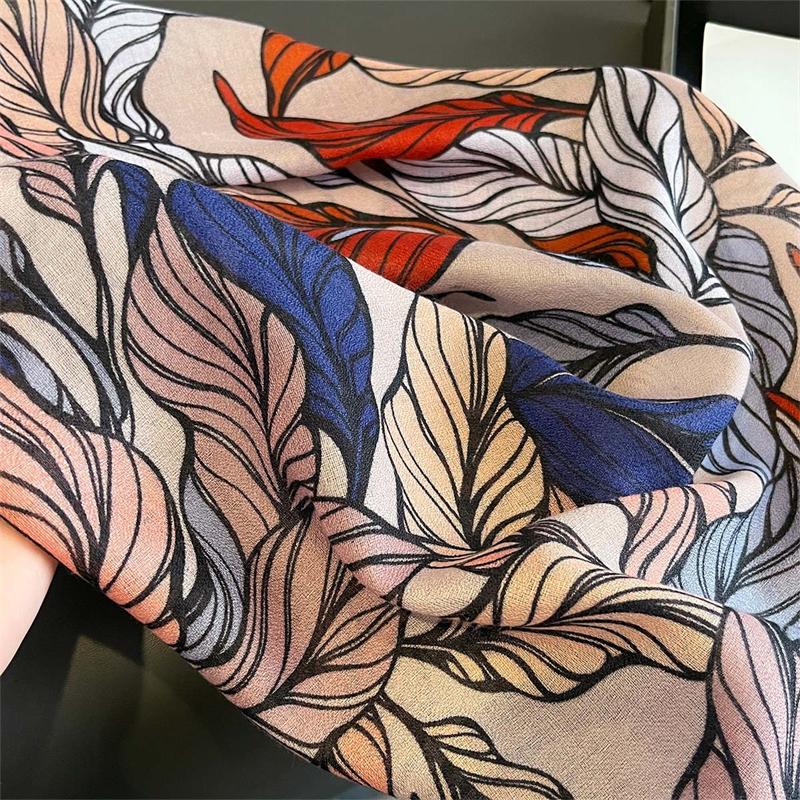 New Spring Women Cotton Scarf Beach Hijab Shawls and Wraps Luxury Brand Flower Female Foulard Echarpe Designer Bandana