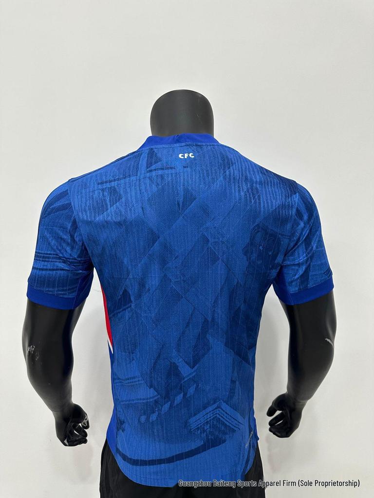 2526 Voetbalshirts: Chelsea, Wolves, Lissabon, Everton, River Plate, Cougars, Atlético Nacional - Thuis & Uit