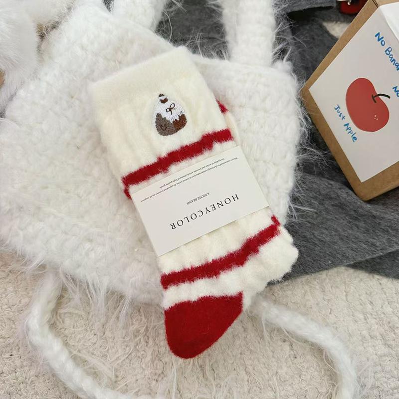 Autumn Winter Christmas Socks Snowman Sausage Dog Embroidery Cotton Socks Women Mid-tube Socks New Year's Eve Decorations Gift