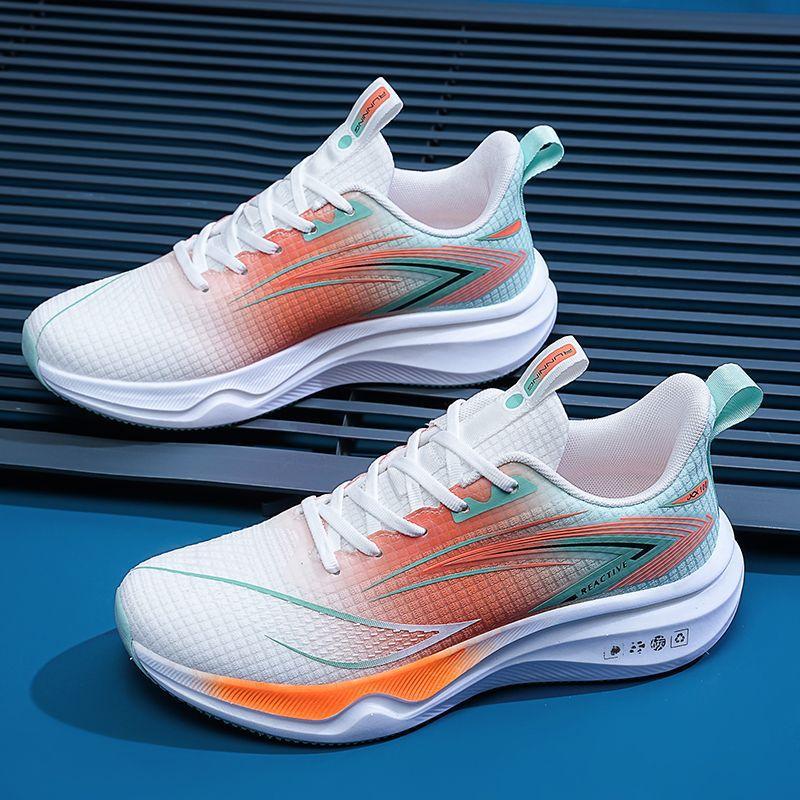 Summer new running shoes ultra-light shock-absorbing breathable fashion versatile casual shoes student body test racing sports shoes