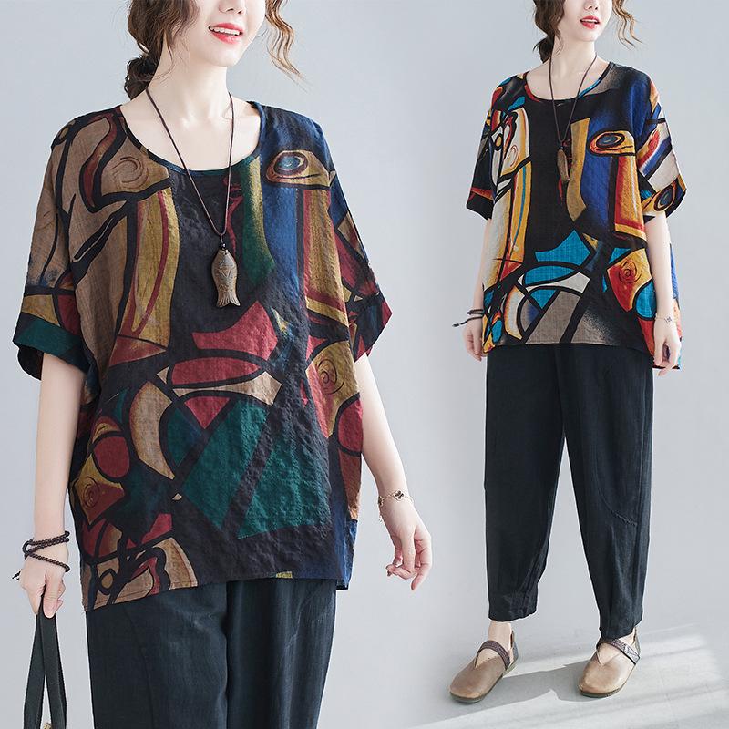 Plus Size Women's Batwing Sleeve Loose T-Shirt - Age-Reducing European & American Style