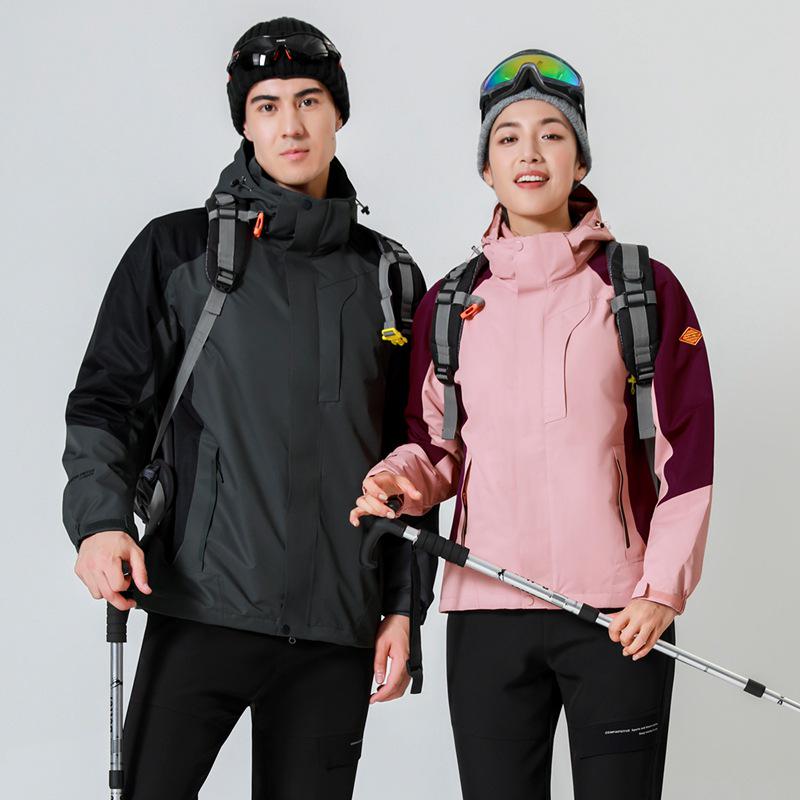 Men's and Women's 3-in-1 Fleece Outdoor Jacket: Windproof, Waterproof, Removable Warm Coat for Mountaineering