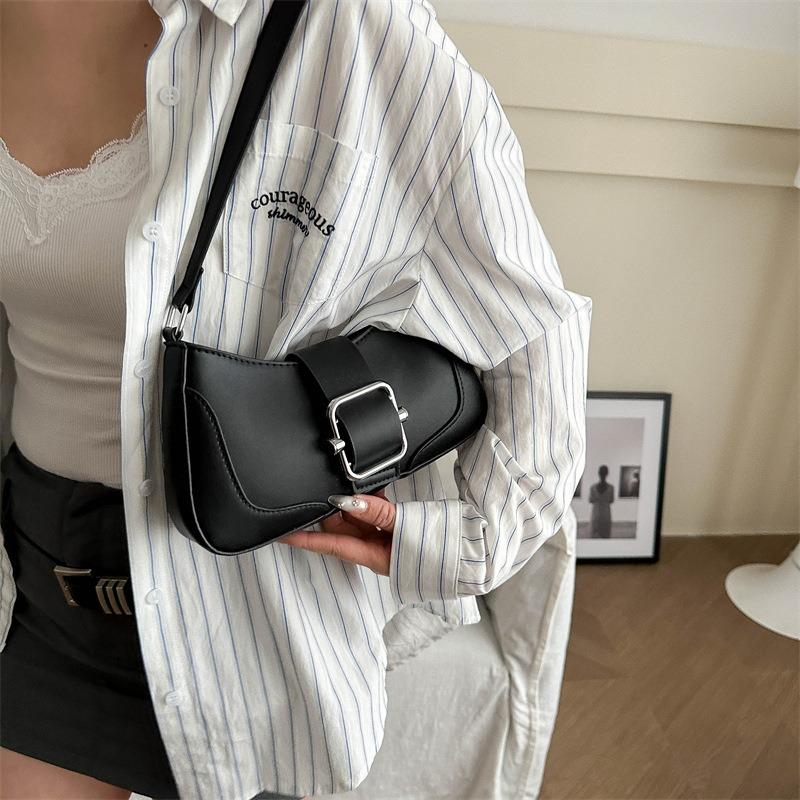 Temperament Simple and Fashionable Shoulder Bag Women's Spring New Versatile Underarm Bag Korean Version of Women's Bag