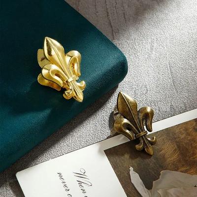 Iris Exclusive Retro Hand Account Clip Zinc Alloy Student Office Long Tail Folder Folder Sticky Note Storage Clip