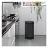 CURVER - Poubelle a pédale 50L - Couleur Noir - Design Moderne