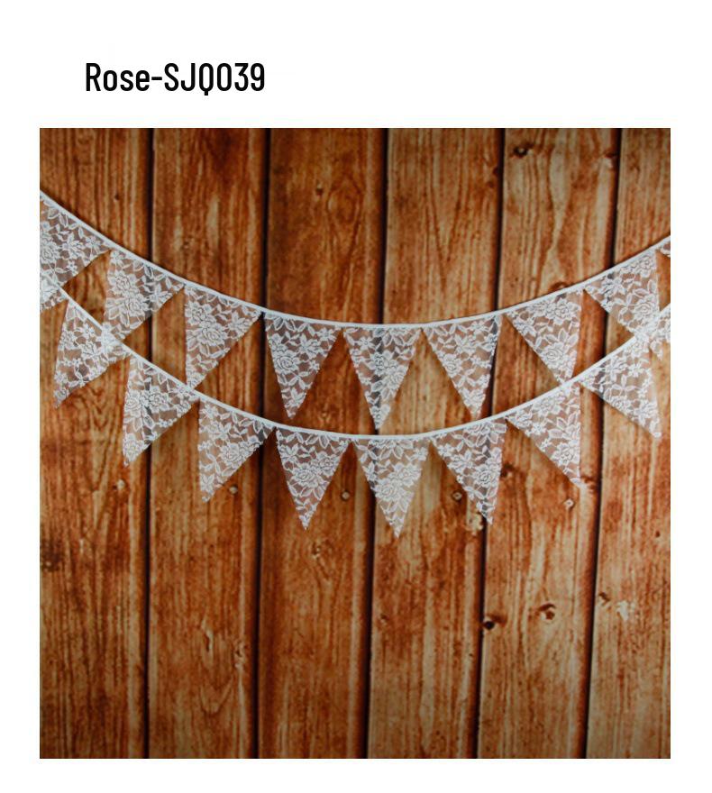 Avrupa Düğün & Parti Süslemeleri İçin Beyaz & Çok Renkli Çiçekli Dantel Üçgen Bayrak Süslemeleri