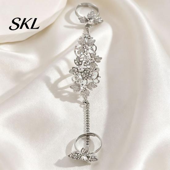 Girls Open Ring Rhinestone Flower Link Chain Ring, Bling Floral Leaf Full Finger Adjustable with Chain, Statement Hand Jewelry for Women Golden Plated