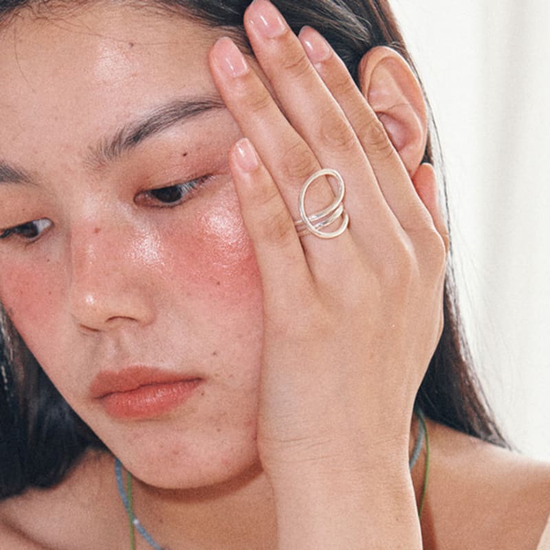 August Harmony 925silver Melody Wire Ring