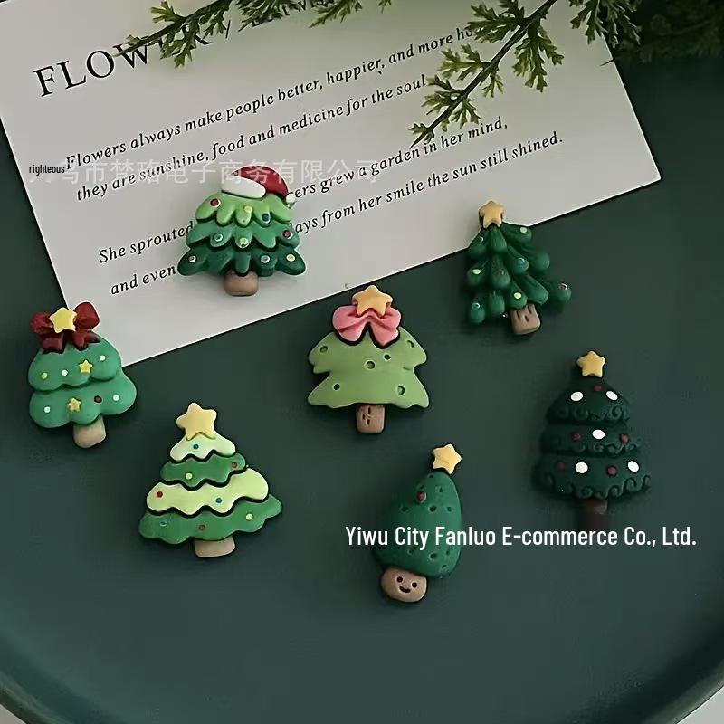 Cartoon Mini Christmas Refrigerator Magnets - Cute Creative Home Decoration Magnetic Stickers
