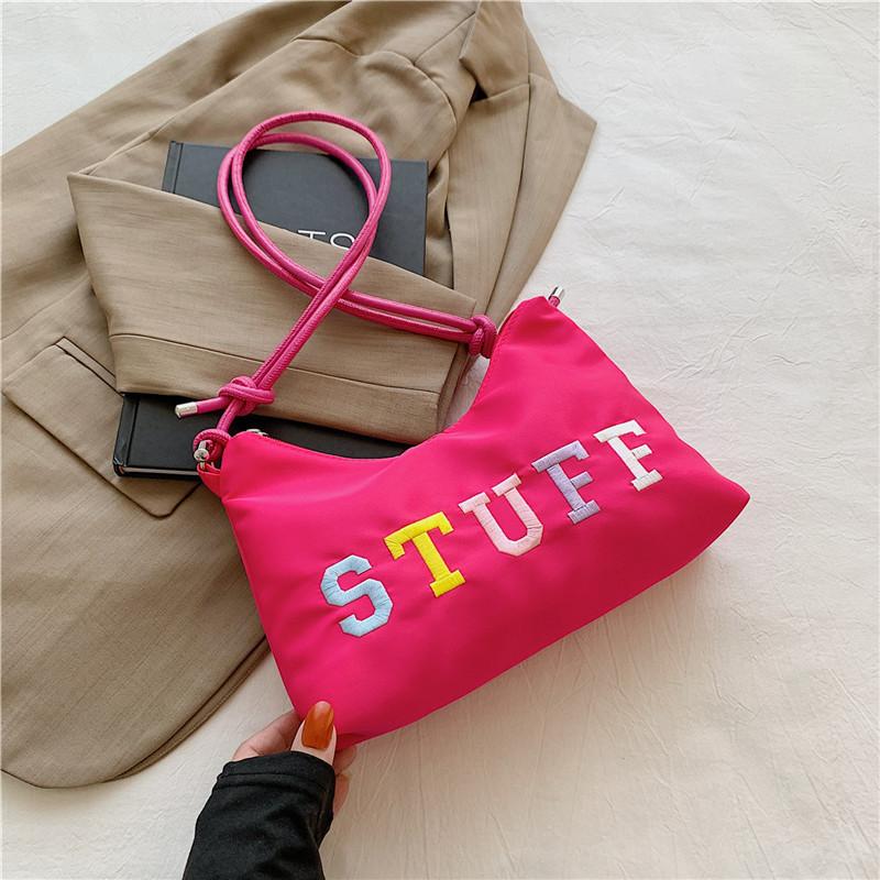 

Sized Fashionable Medium Tote Bag For Women With Soft Structure And Stylish Stitching Details маджента