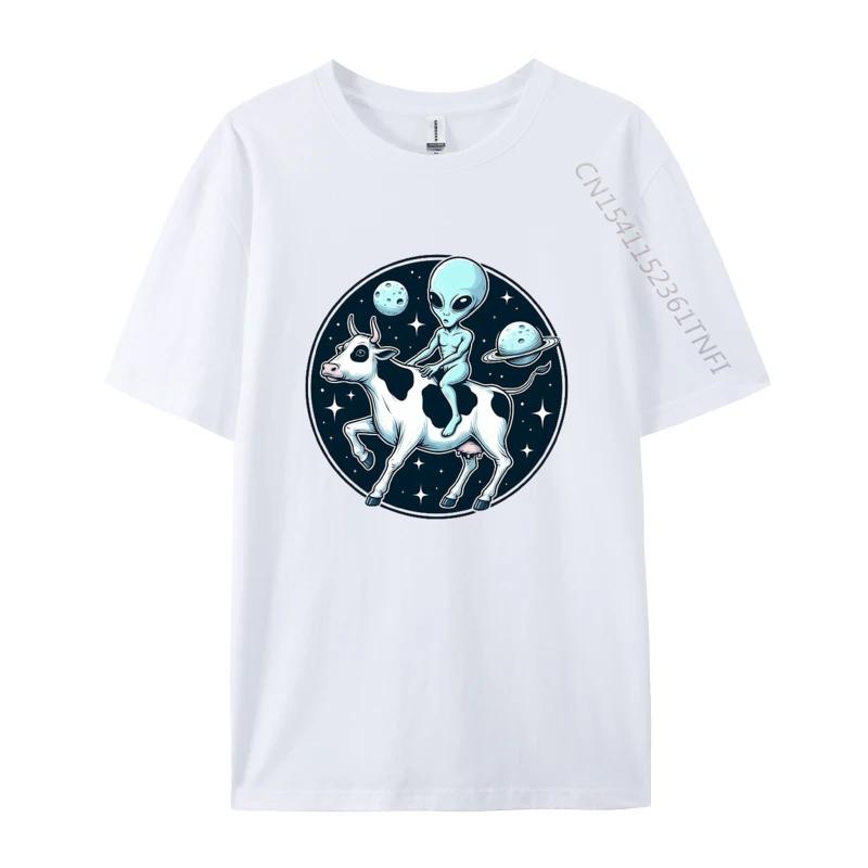 Alien Riding A Cow In Outer Space TShirt Graphic Tshirt Fitness Tight Tshirts Classic Cotton Men Casual