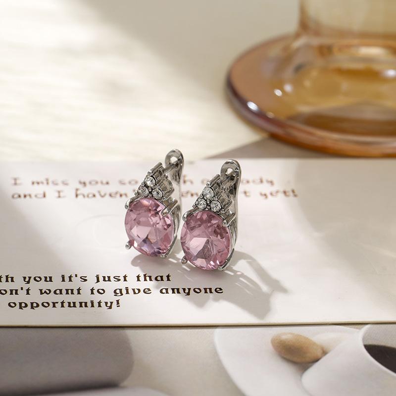 Light Luxury High-end Inlaid Egg-shaped Zircon Temperament Earrings Niche Design Women's Ear Buckle Ear Jewelry