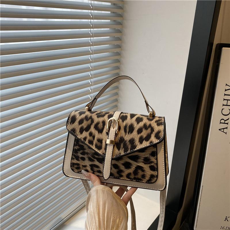 Retro Fashion Leopard Print Simple Summer New Personalized Portable Messenger Small Square Bag Woman