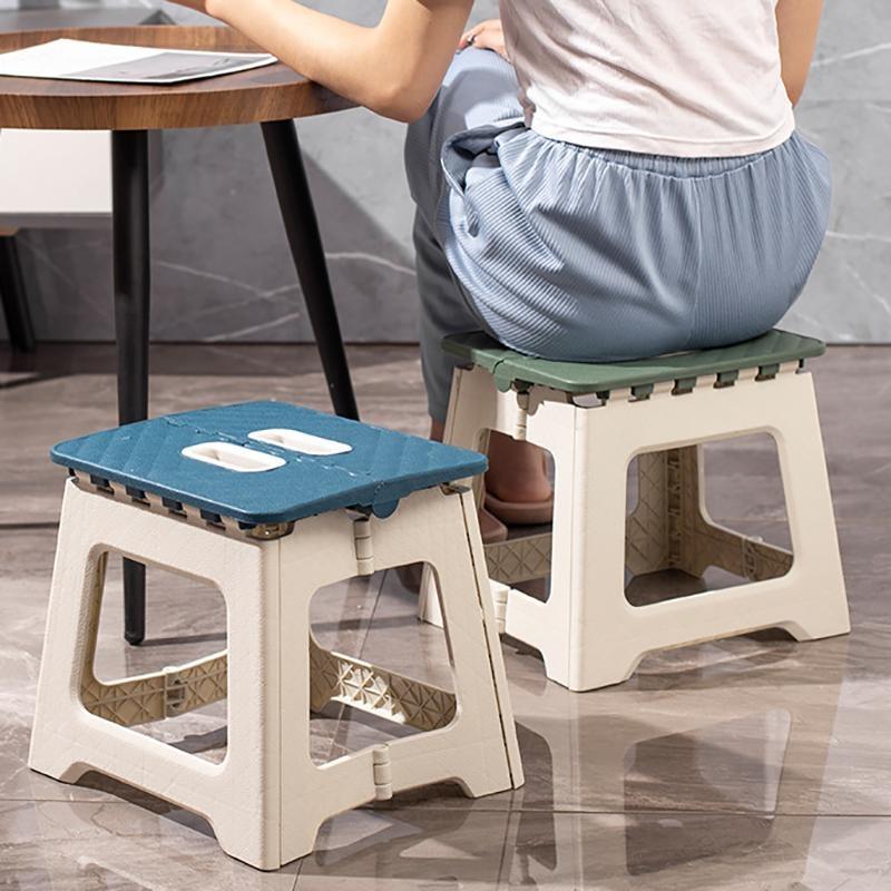 Folding Step Stool, High Load-Bearing 300lb Non-Slip Portable Stool, Space Saving Thickened Plastic Mini Chair for Kitchen Bathroom Camping Fishing