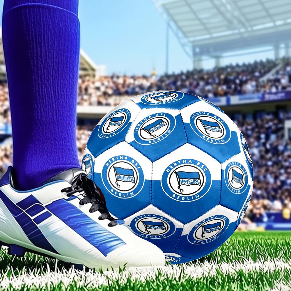 Hertha Bsc Berlin Crest Size 5 Soccer Ball, Suitable for Training and Matches, High-Elasticity, Wear-Resistant Material Gift for Fan