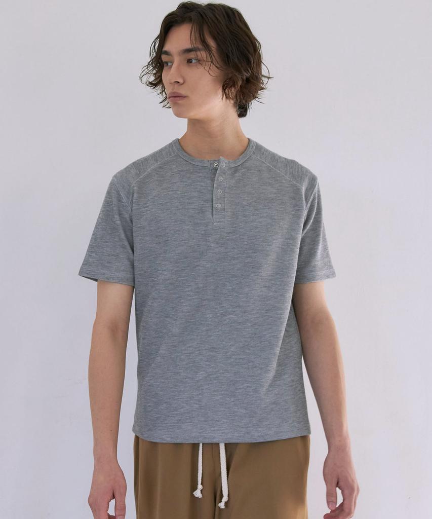 SENTAIR Contour Henley Neck Half T-Shirt _Gray