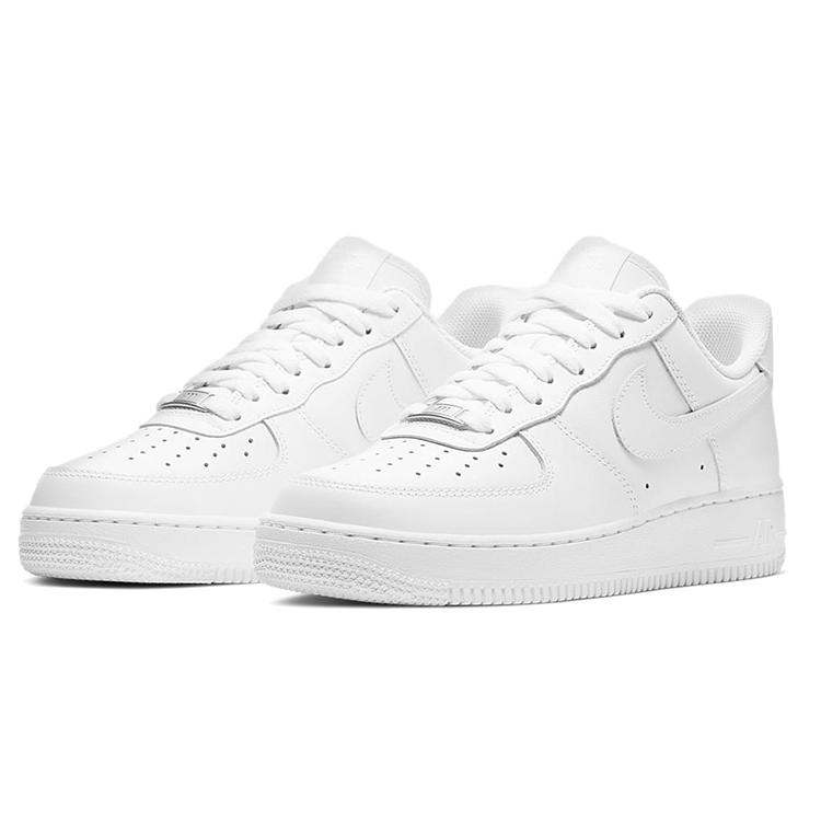 Nike Damen Air Force 1 '07 'Triple White' DD8959-100