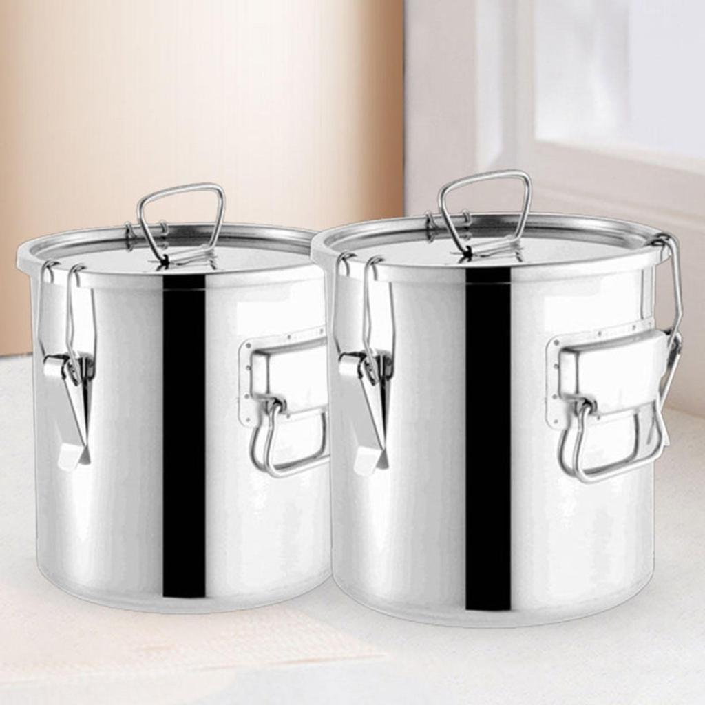 Airtight Stainless Steel Container for Storing Cooking Oil, Flour, Rice, Grains And Cereals