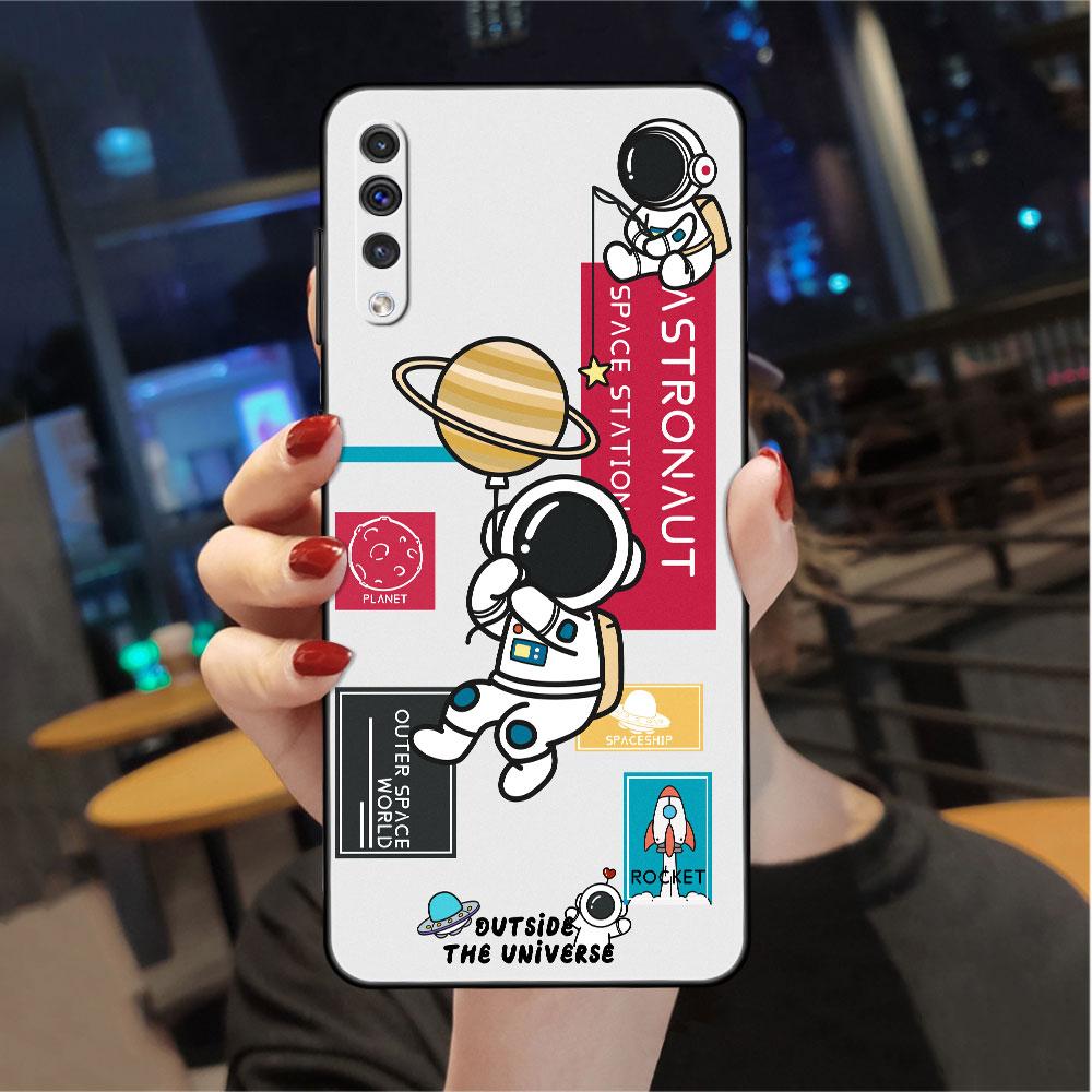 

Модный милый чехол с астронавтом для Samsung Galaxy A50 A20e A70 A10 A40 A20s A10s M30s M23 M51 M31s, черный мягкий чехол для телефона Samsung A50