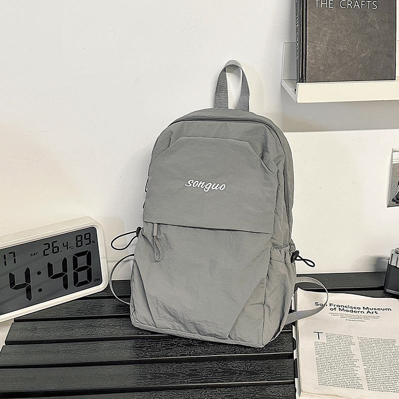Schoolbag wholesale backpack men's 1011 new simple travel lightweight small schoolbag girls college students commute to class
