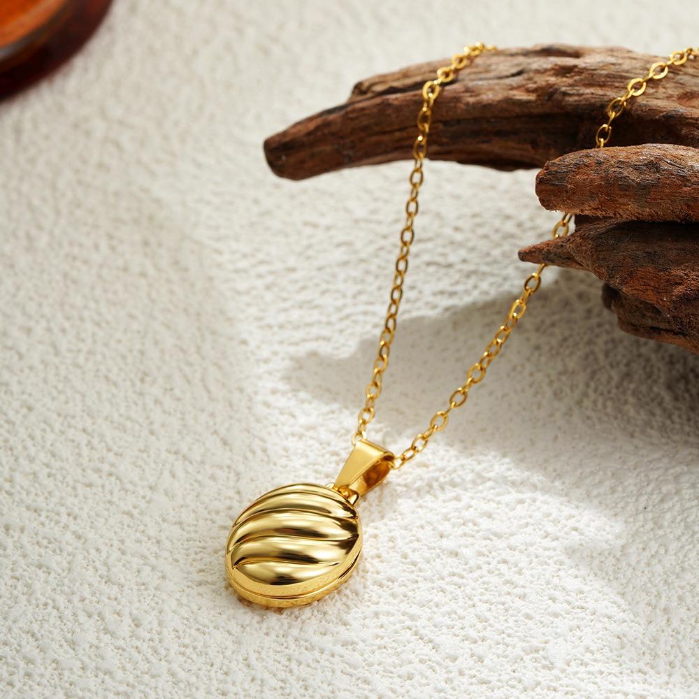 DIY Photo Frame Necklace Stainless Steel Couple Choker Chain Trendy Photo Album Necklace  Gift