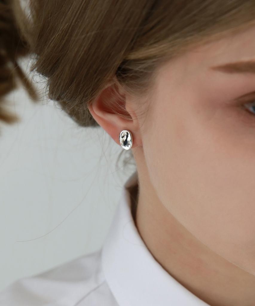 Reindeer Mute Earring 09