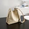 Bag women's new high-end simple commuter cowhide messenger bag large-capacity leather shoulder bucket bag women
