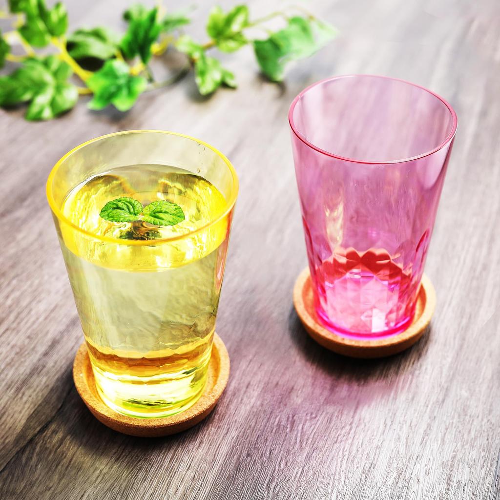 SCANDINOVIA i 570 ml Okrossbara Glas Diamantdesign Set om 6 Okrossbara Plastmuggar Högkvalitativa Plastmuggar BPA-fria Tål Diskmaskin och Torktumlare