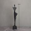Cast Iron Black Human Sculpture Ornaments, Abstract Art Metal Figure Sculptures, Living Room Decorations, Desktop Figurines
