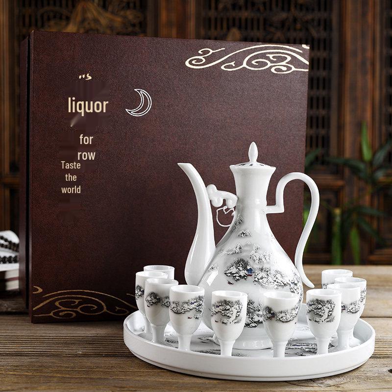 Antique Style Ceramic Wine Set: Decanter & Small Baijiu Cups