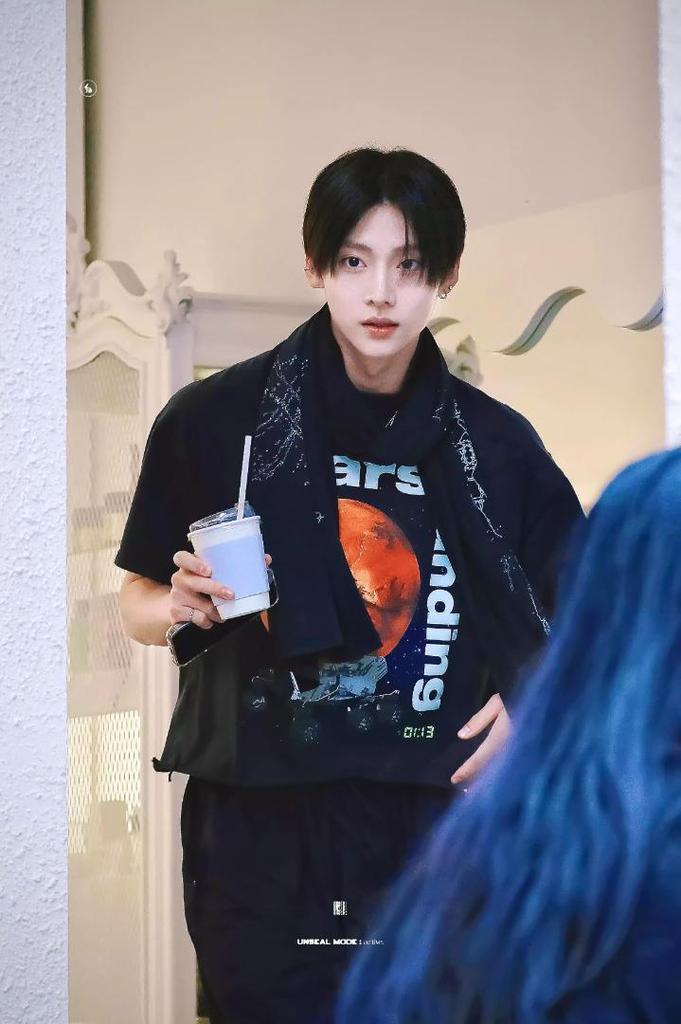 [USED] Sangwon Voipra Traineea T-shirt, Korean, short sleeve
