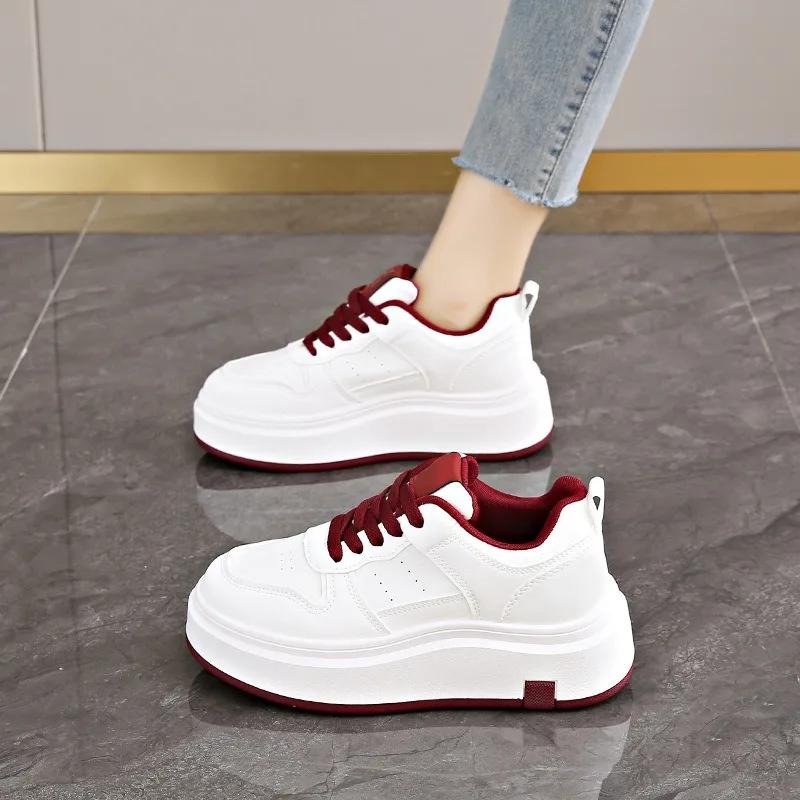 Women's Casual Sports Shoes Thick Bottom Low Tops Lace Up Vulcanised Shoes Lightweight Rubber Soled Winter Seas Adult Footwear