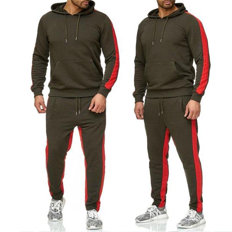 brown moletom com capuz and sweatpants set