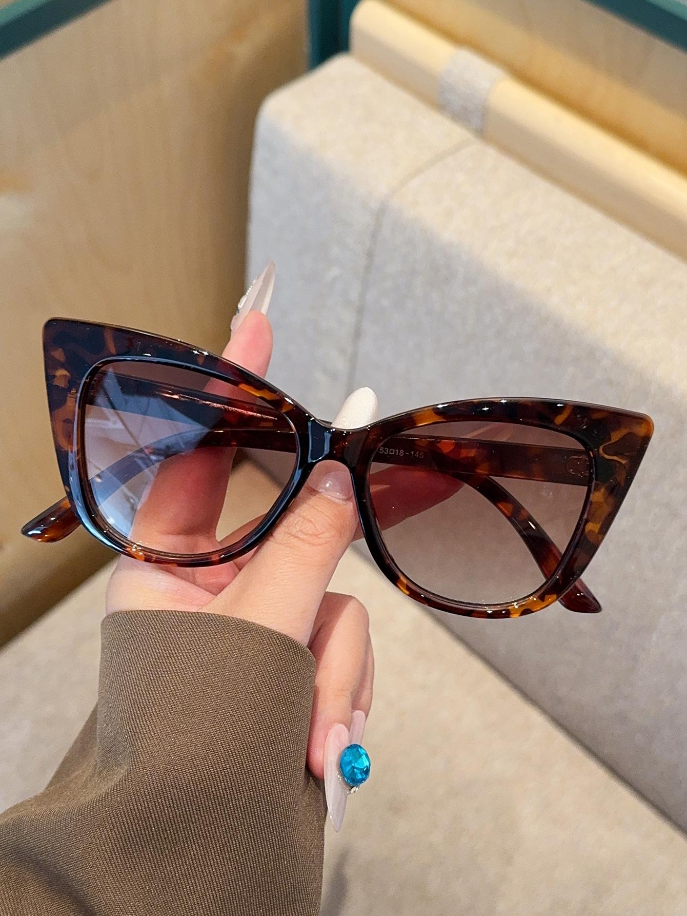

1Pc Large-Frame Cat-Eye Sunglasses European and American Fashion Trendy Sunglasses Suitable for Seaside Vacations