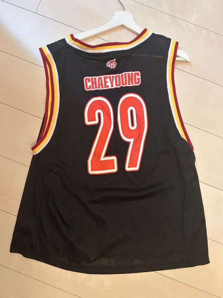 [USED] TWICE Mesh Uniform REDAY TO BE CHAEYOUNG