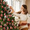 Pandantiv cu Nume de Familie Tematic de Sărbători 26 de Litere Ornamente de Crăciun Personalizate Monogramă cu Moș Crăciun Litera Inițială Decorațiune de Sărbători Brad de Crăciun pentru DIY