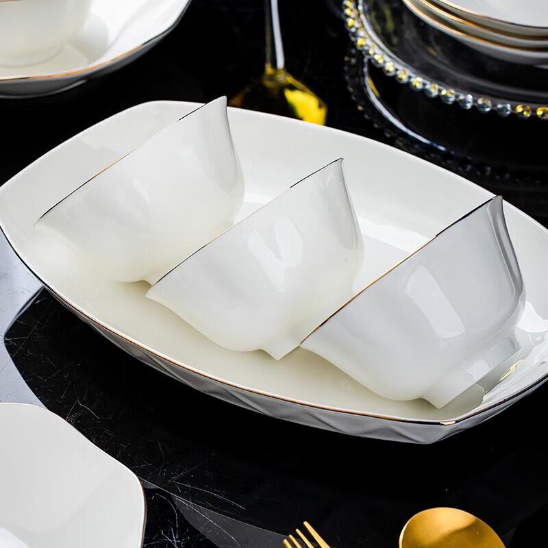 Zeben Lotus Gold-Rimmed Dinnerware Set