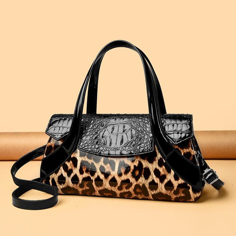 Handbag New large-capacity women's bag Crocodile pattern tote bag Portable shoulder messenger bag