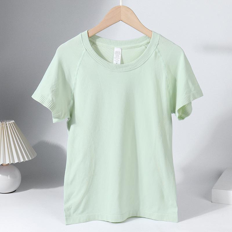 Women's Spring-Summer Casual Sports T-Shirt: Breathable, Sweat-Wicking, Short Sleeve, Round Neck, Loose Fit, Comfortable Yoga Outerwear