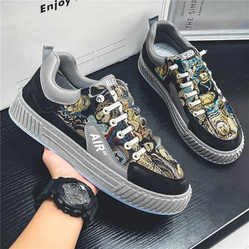Gedrucktes Persönlichkeitsdesign Street Fashion Schnürschuhe Sport Plateau Herrenschuhe Boardschuhe Zapatillas Hombre 2024