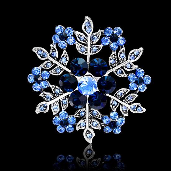 Fashion Snowflake Floral Women Brooch Pin Circle Rhinestone Christmas Jewelry