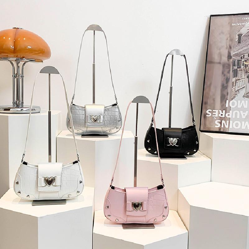 Chic Street Style Pu Material Women's Shoulder Bag 2024 Summer New Design With Magnetic Closure