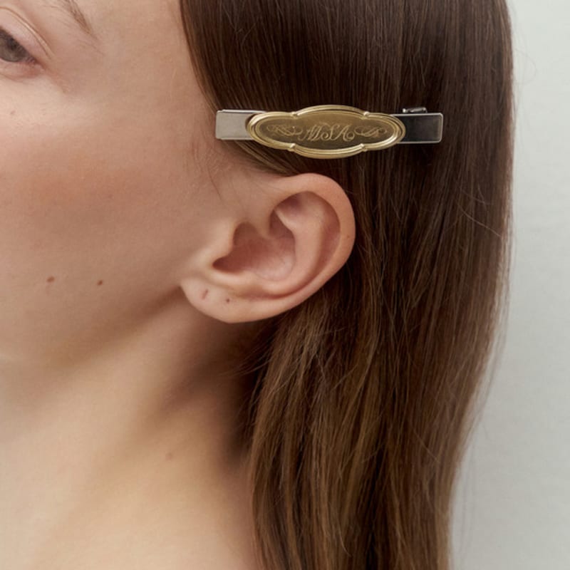 MUSEE.ART Vintage Frame Hair Pin