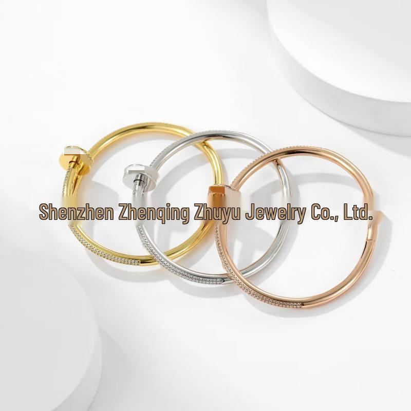 Kaka Luxurious Gold CNC Diamond-Cut Nail Bracelet - Elegant Design & High-End Appeal